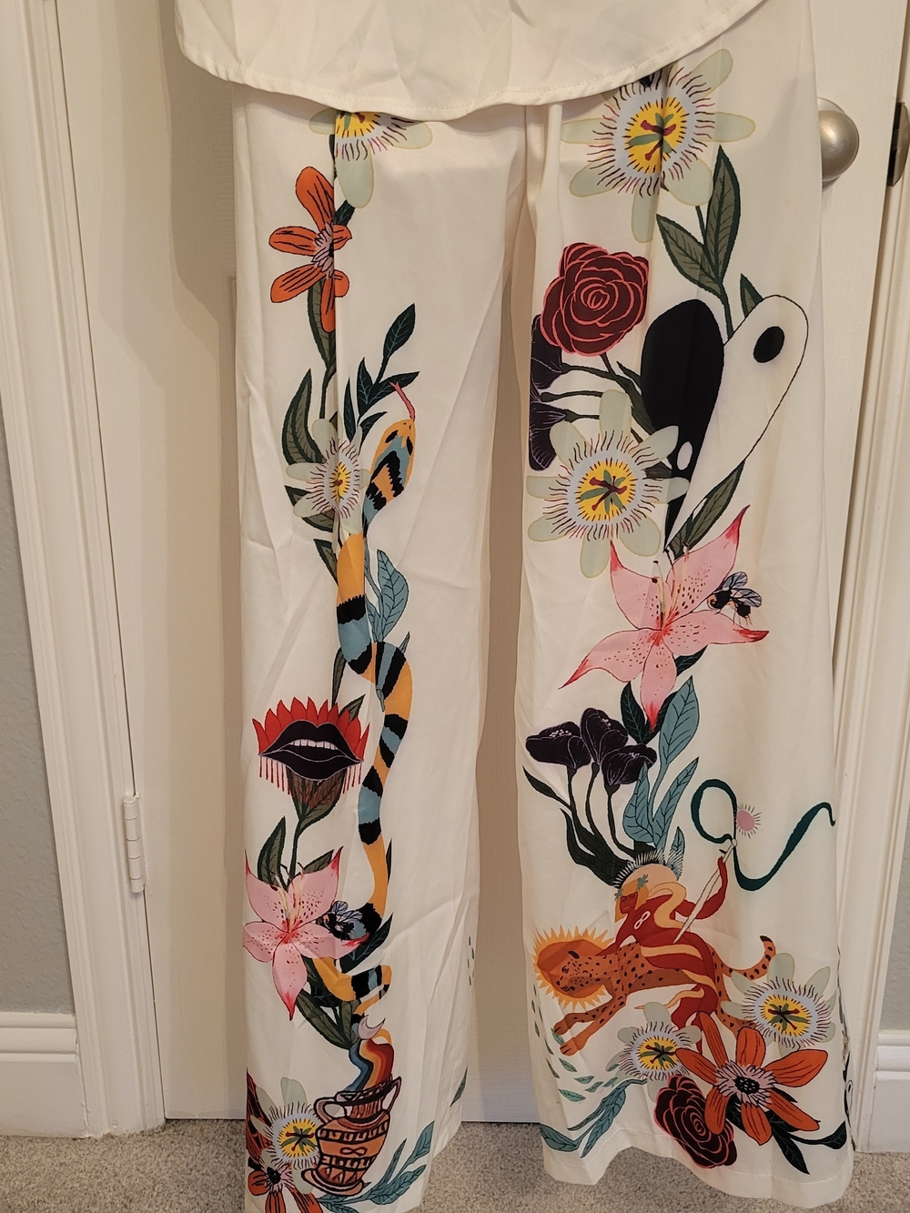Floral & Animal Print Button-Up Set - Picture 11 of 14